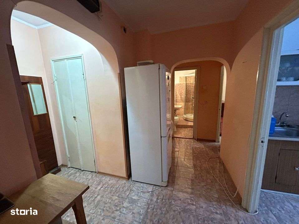 ETAJ 1, Apartament 2 camere Calarasilor. - Imagine principală: 5/6