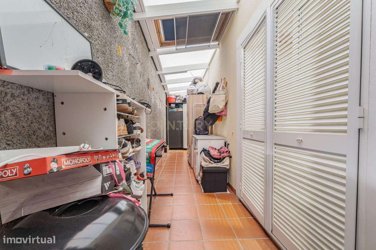 Apartamento T2 com vista mar-Atalaia, Caniço-26