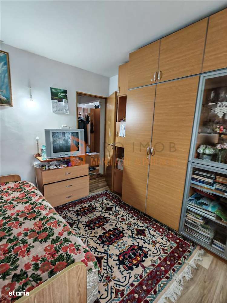 Vând apartament 3 camere semidecomandat Dorobanti 1 - Imagine principală: 5/8