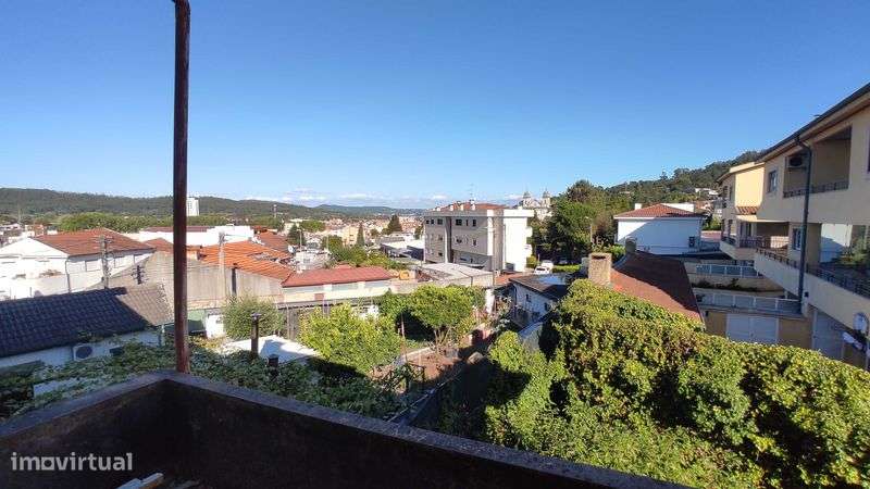 casa para restauro - Grande imagem: 4/8