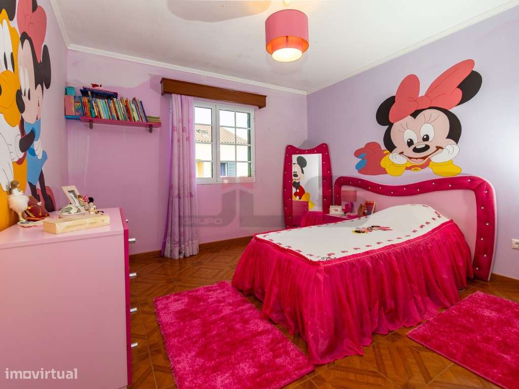 Moradia V4+1 próximo do Parque Urbano, São Pedro, Ponta Delgada-20