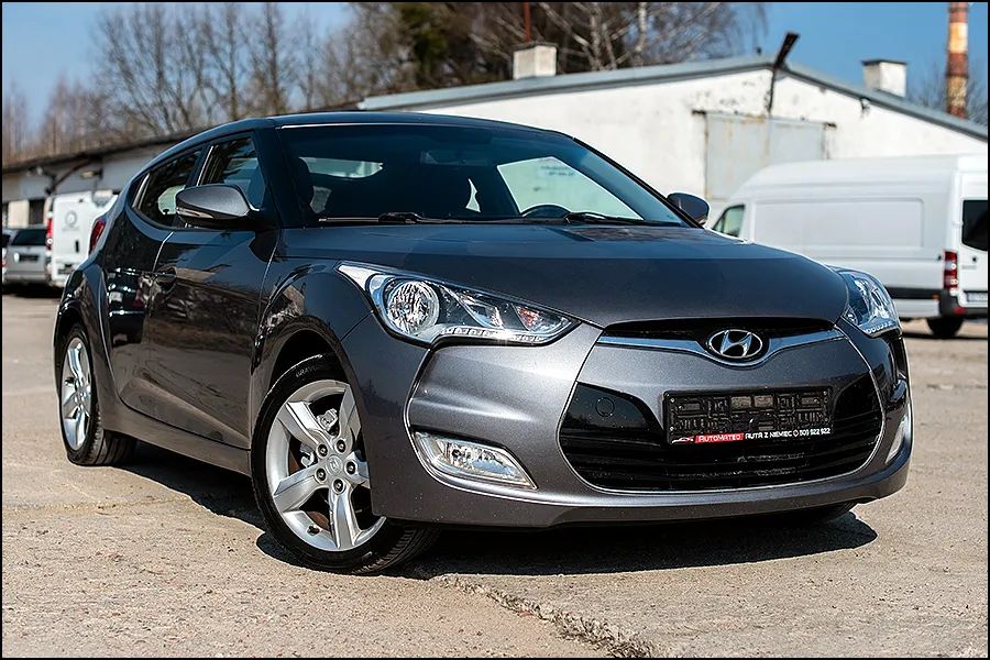 Hyundai Veloster 2012