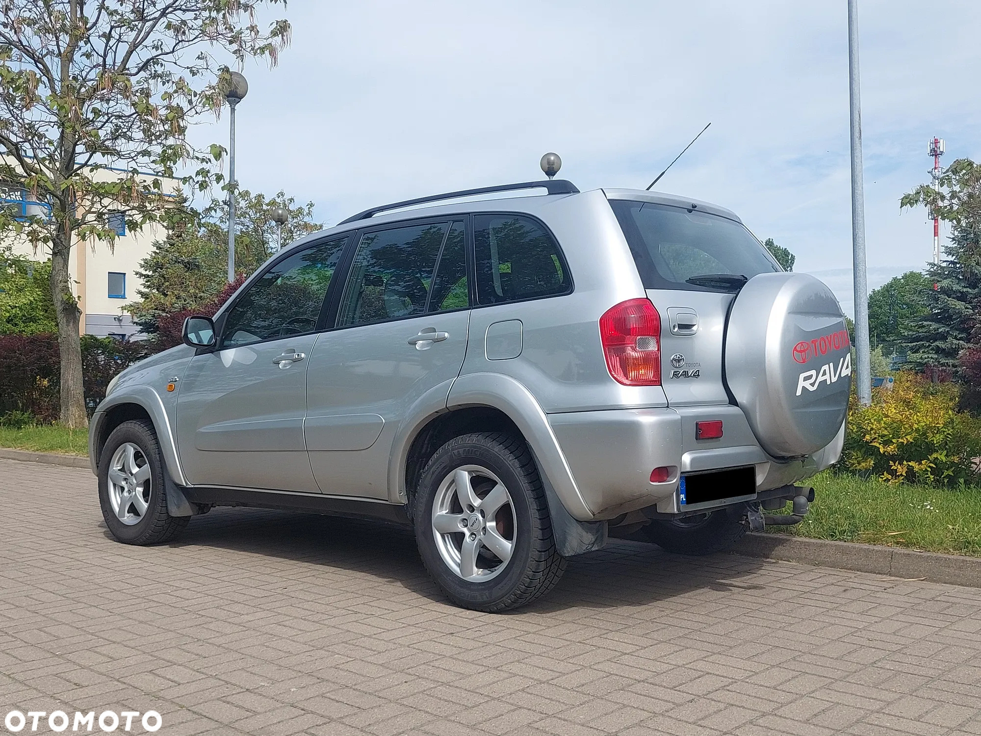 Toyota RAV4 2.0 D-4D 4x4 - 4