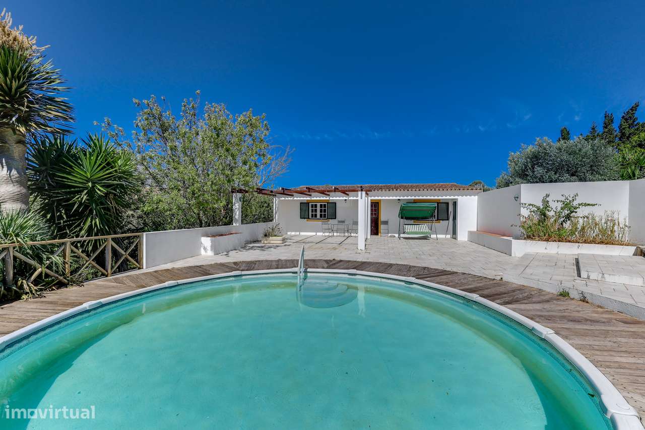 Quinta com Piscina e 2 Hectares a 25 km de Lisboa-0
