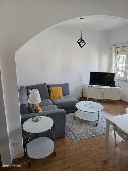 ARRENDAMENTO T1 - S.Antonio Cavaleiros, Frielas - Grande imagem: 4/5