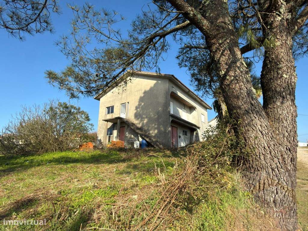 Moradia T3+1 com terreno - a 11km de Coimbra - Grande imagem: 2/21