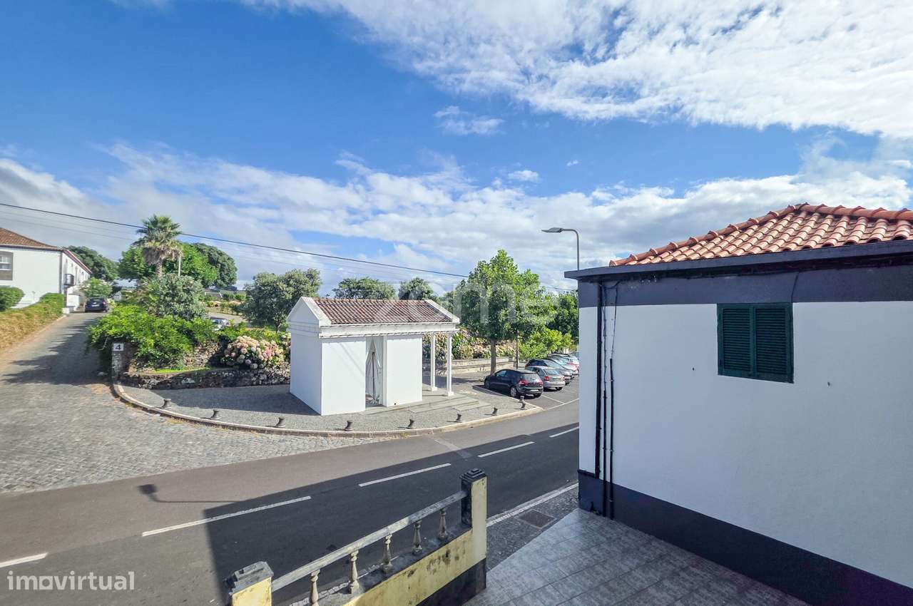 Moradia T3 em Santa Cruz, na Lagoa-8