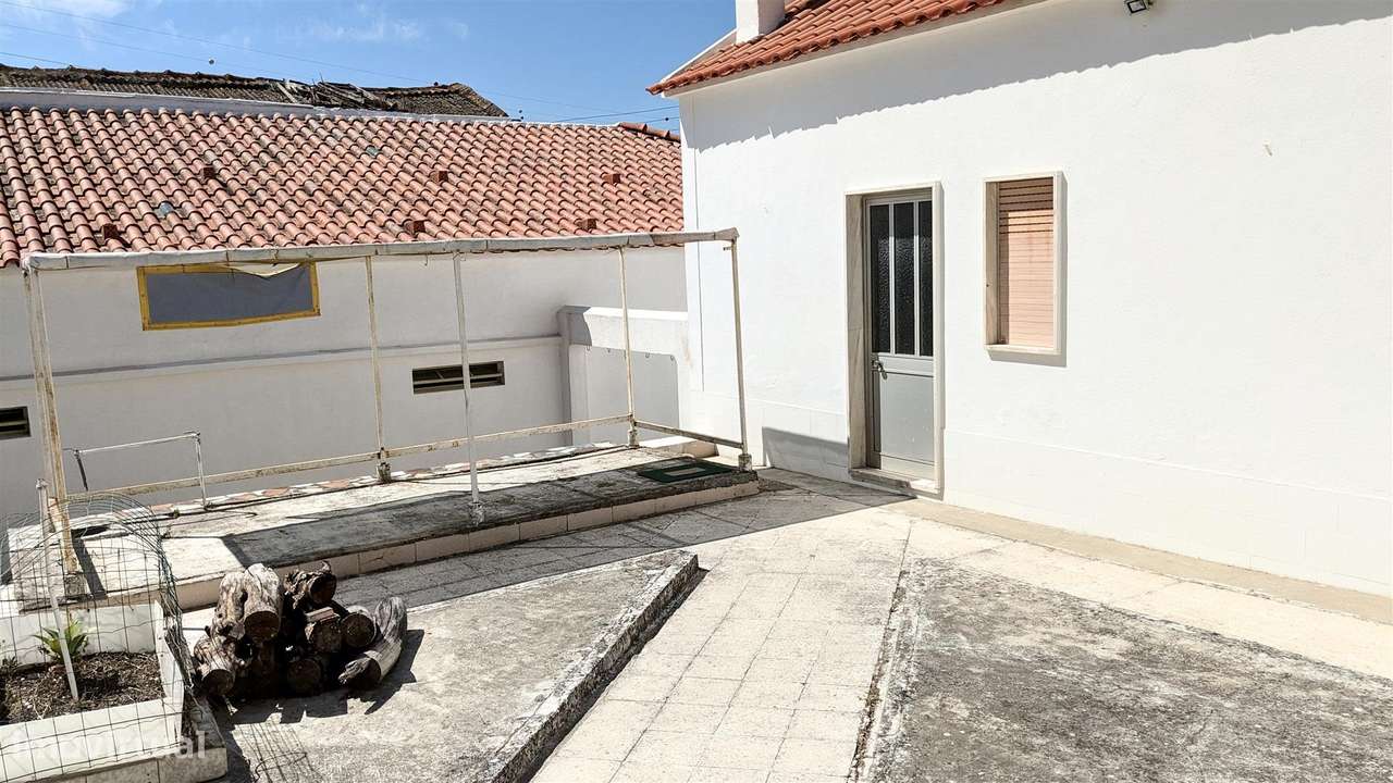 Moradia no Casal das Areias-Alverca-13