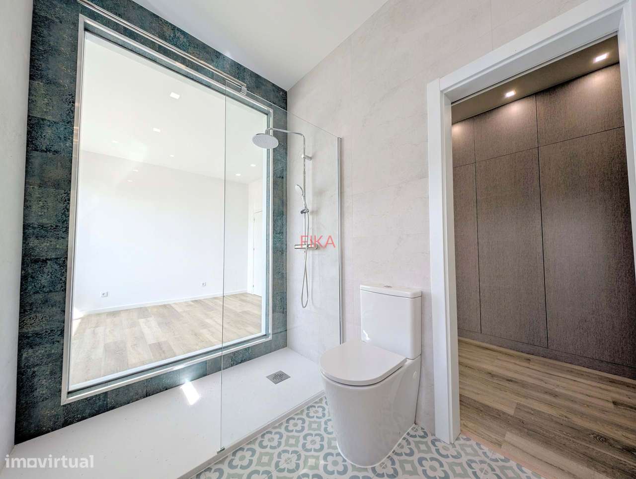 T2 com 3 lugares de parqueamento-36