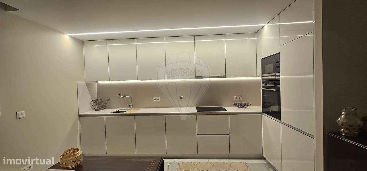 Apartamento T1 para arrendamento - Grande imagem: 2/13