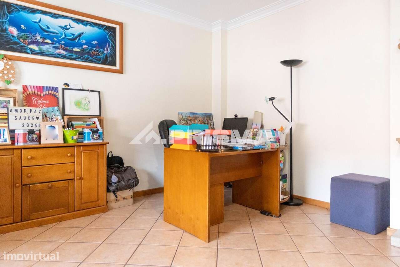 Duplex T3 com Terraço em Alcains – Casa Ideal para Quem Procura Espaço-22