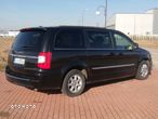 Chrysler Town & Country 3.6 Touring - 6