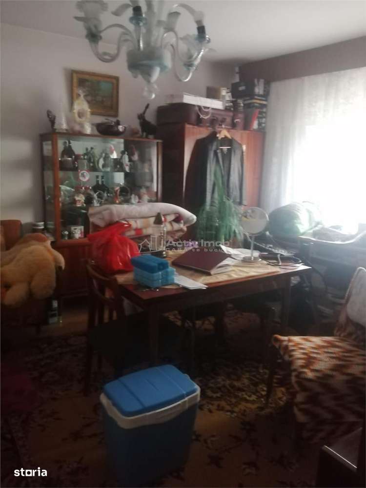 Casa P+E, teren  207 mp, zona centrala, pretabila - clinica, birouri, - Imagine principală: 2/5