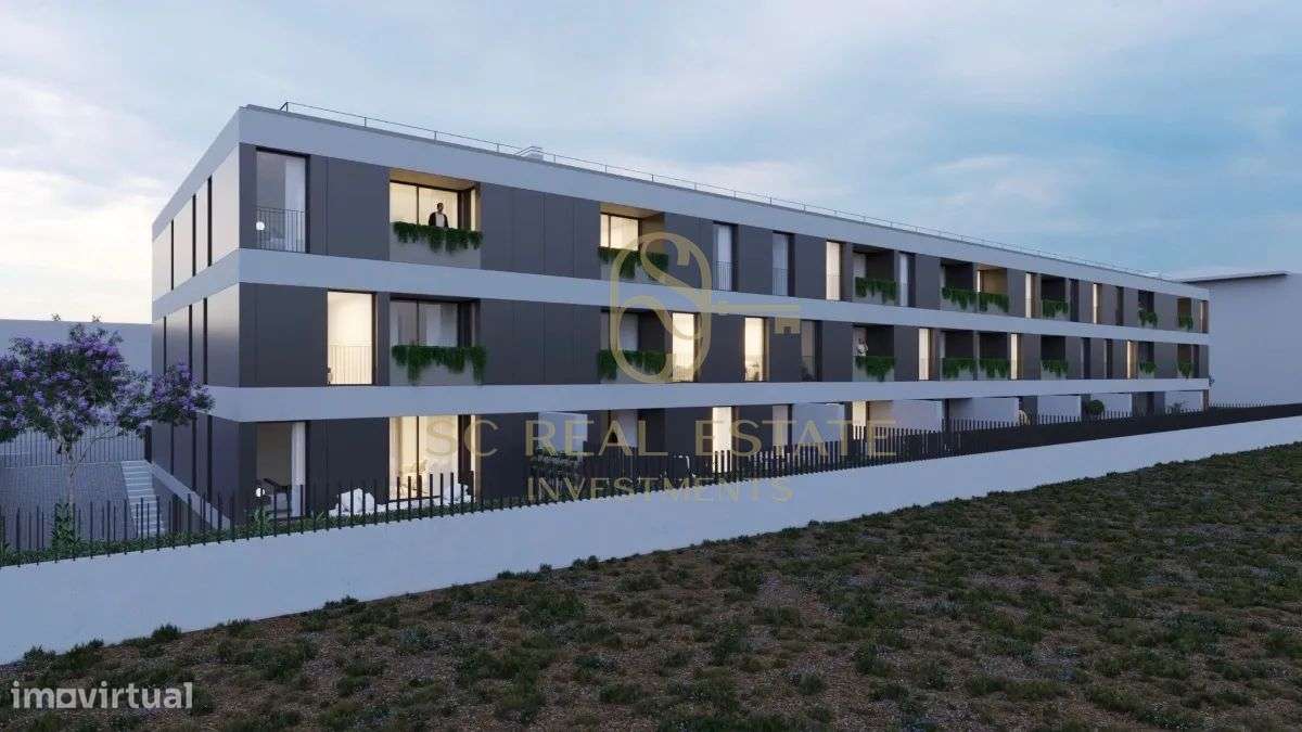 Apartamento T2 com Terraço e jardim, 2 suites em S. Mamede Infesta-5