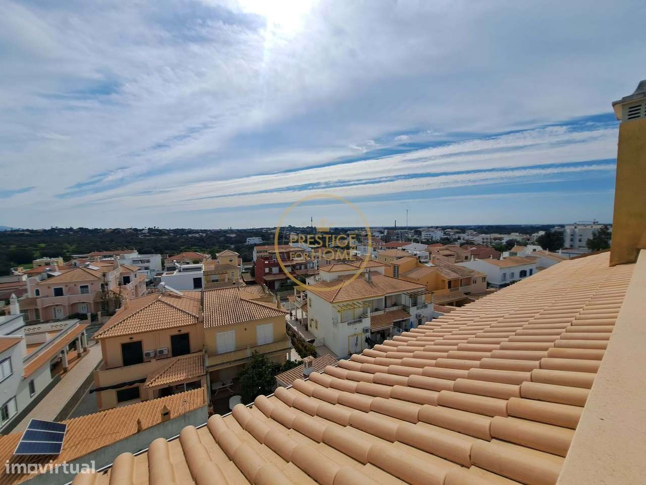 Apartamento T3 de Qualidade Superior com Garagem em Box, Arrecadação e-16