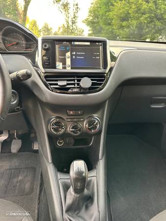 Peugeot 208 1.2 PureTech Style - 9