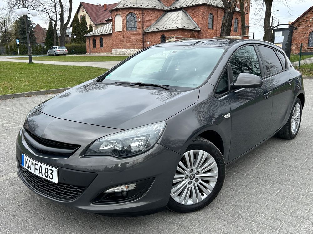 Opel Astra J 1.6 ENERGY 2014