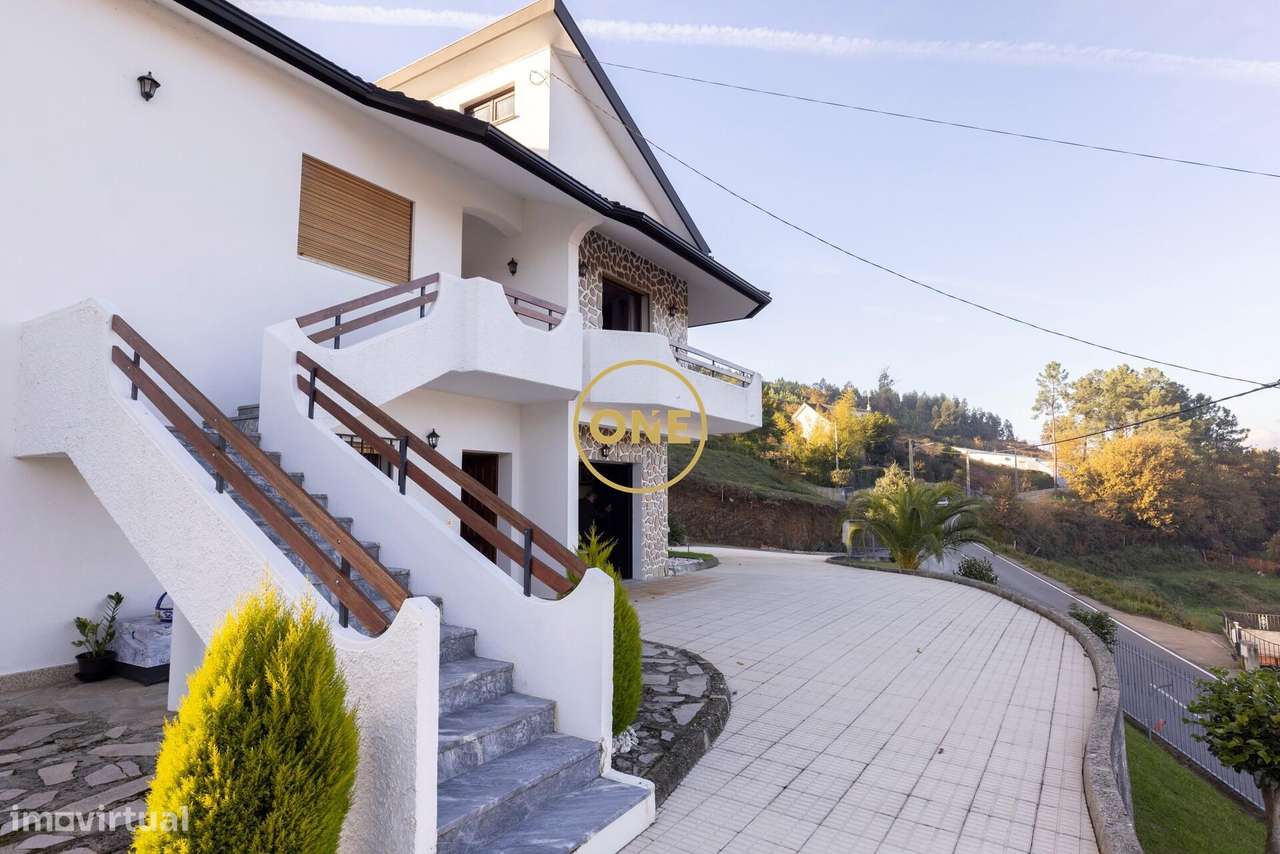 Moradia T4 com terreno, em Merufe, Monção - Grande imagem: 3/21