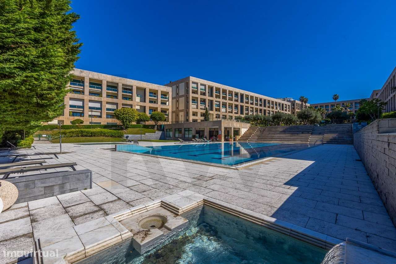 "T3 de Luxo no Prestigiado Villa Restelo"-8