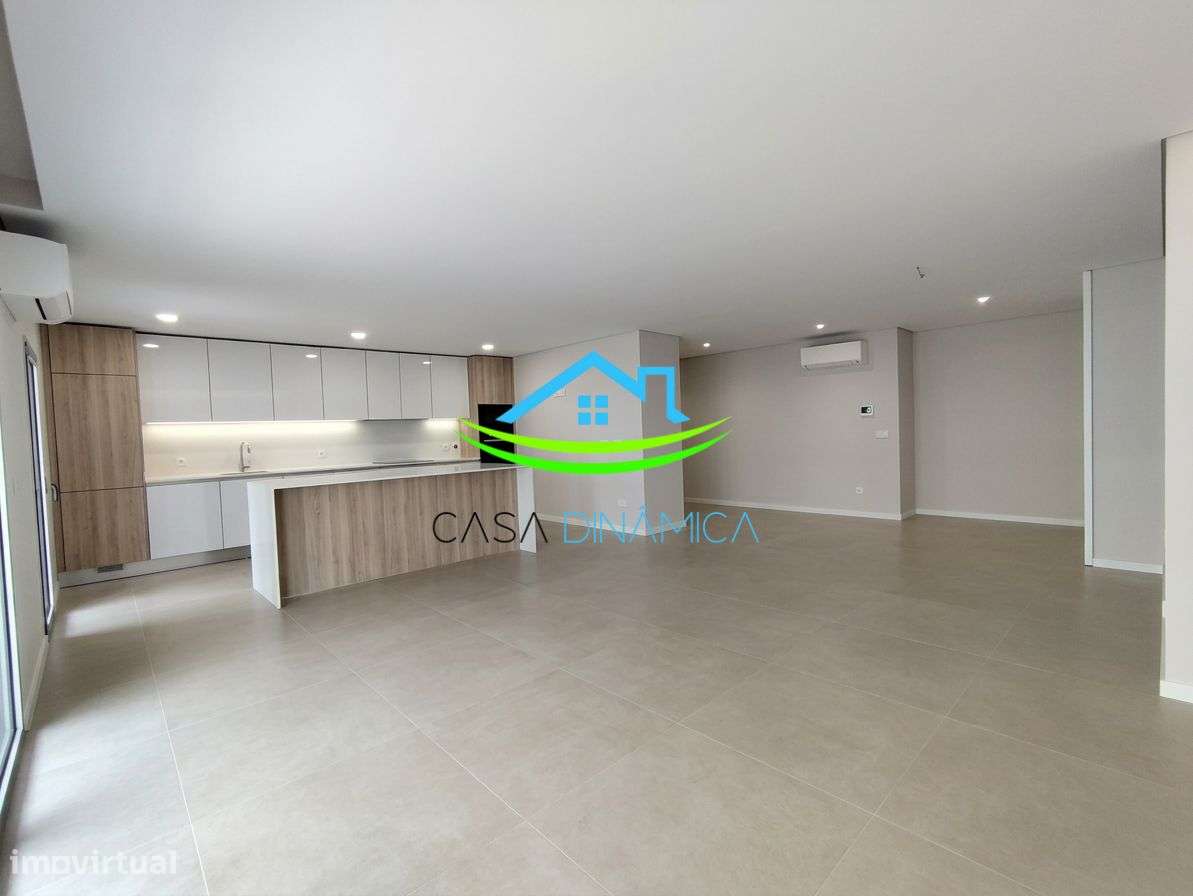 Apartamento T2 Duplex no 3º andar, Figueira da Foz-29