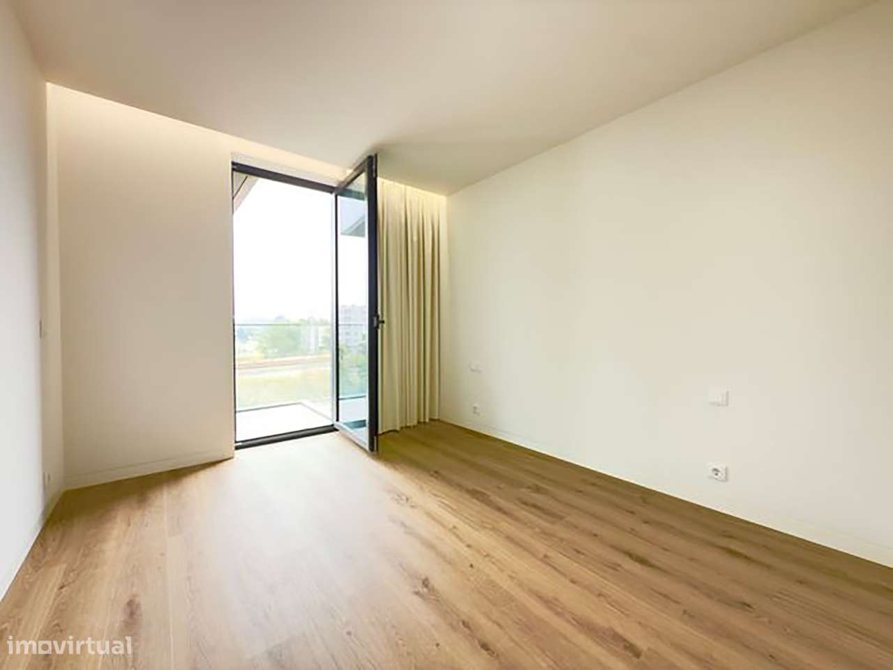 Apartamento T2 de Luxo na Zona Premium de Aveiro - Grande imagem: 3/10