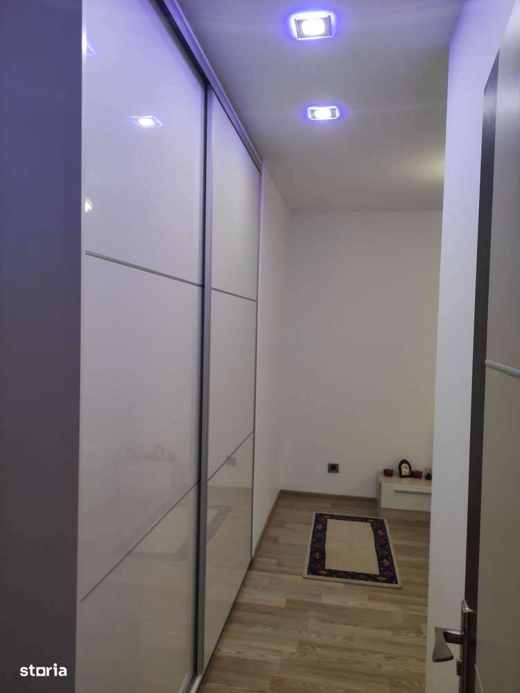 Apartament 3 camere Isaran-Tractoul - Imagine principală: 3/14