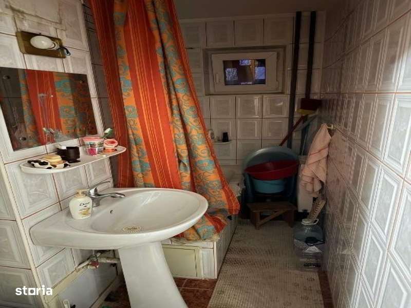 Apartament 2 camere - Zona Soarelui - centrala proprie - etaj 2-5