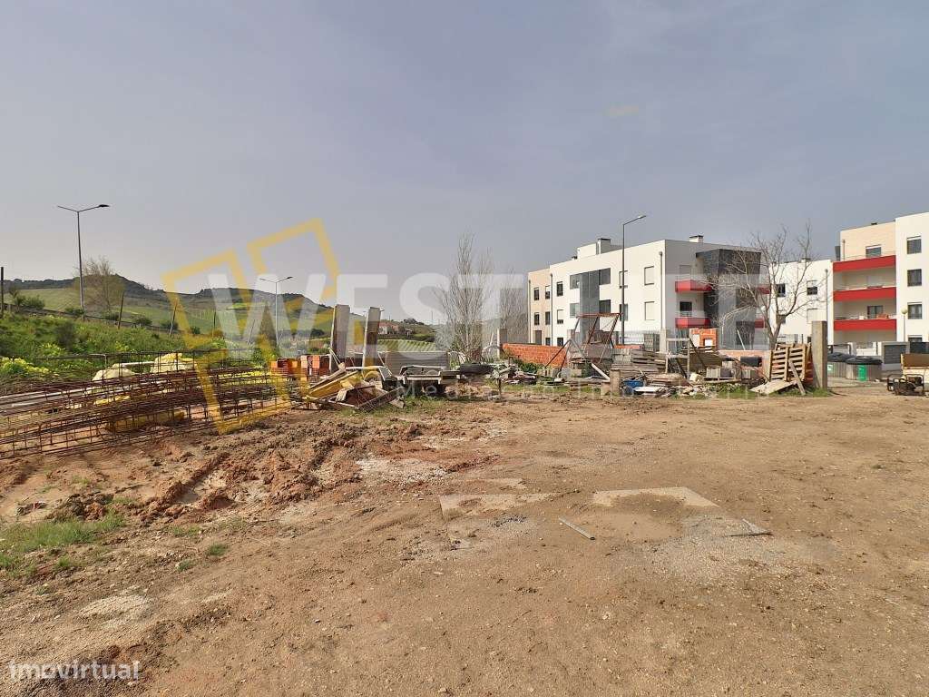 Excelente Lote de terreno URBANO plano de 649m2 com PROJETO APROVAD... - Grande imagem: 3/11