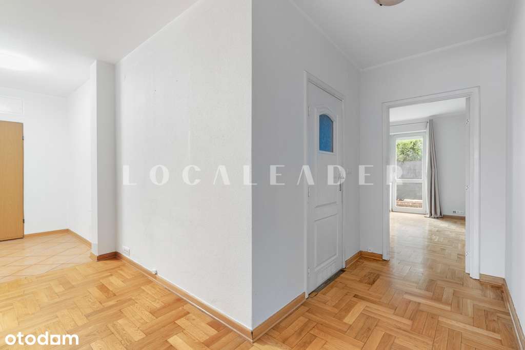 Duże dwupokojowe mieszkanie z balkonem i ogródkiem-8