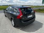 Volvo V60 D3 Geartronic Momentum - 14