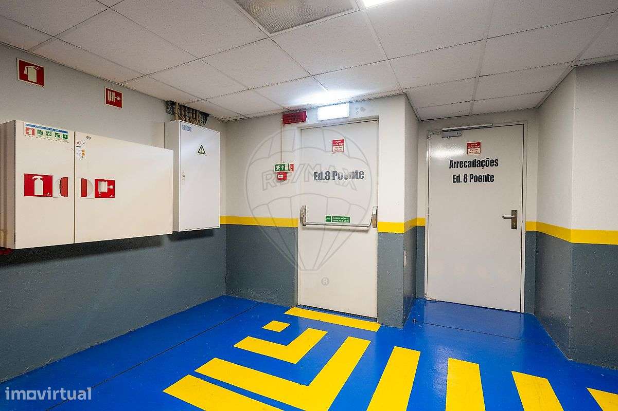 Garagem  para arrendamento - Grande imagem: 5/8