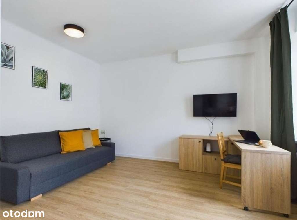 Okazja! Kawalerka po remoncie w centrum ul. Hoża-2