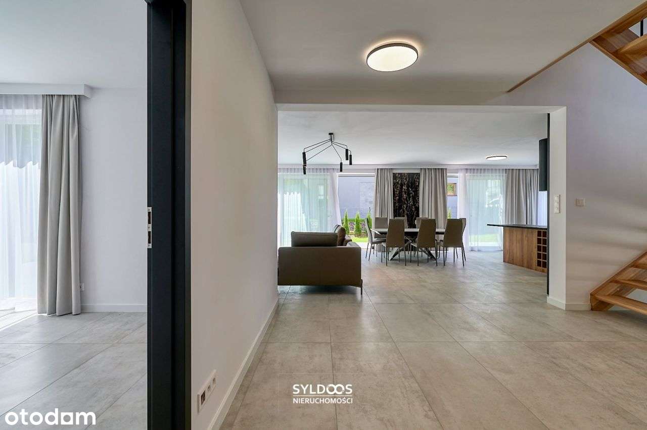 Nowoczesny dom z basenem z 2025r -Lusina przy Isk-5