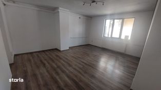 Inchiriez spatiu comercial 3 camere zona centrala-teatru