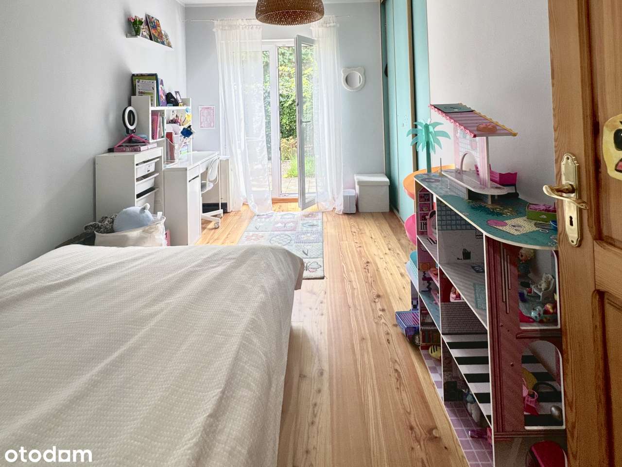 4 pokoje z ogródkiem w zielonej okolicy-11