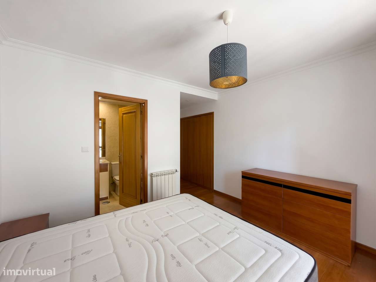 Apartamento T2 COMO NOVO Oliveira do Douro ao Intermaché-24