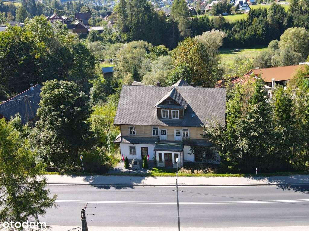 Dom o pow. 450 m2 w Orawce-0