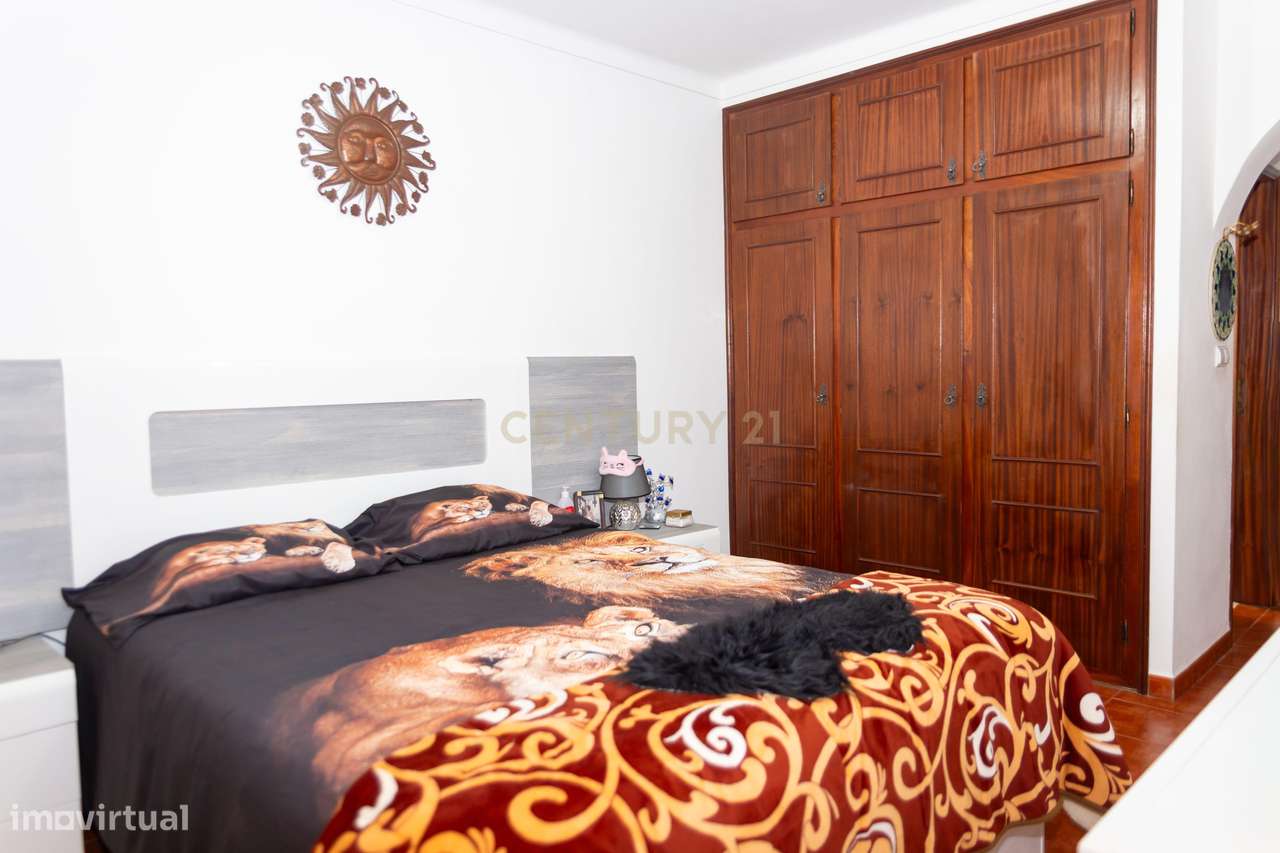 Charmosa Moradia T4 em Estremoz-15