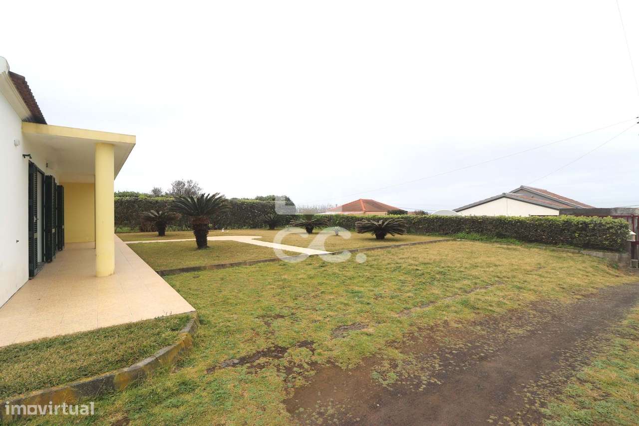 Moradia com 3+1 Quartos - Mosteiros- Ponta Delgada - Grande imagem: 2/49