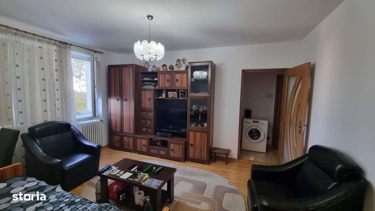 Apartament 3 camere Stefan cel Mare / Lizenu metrou-0