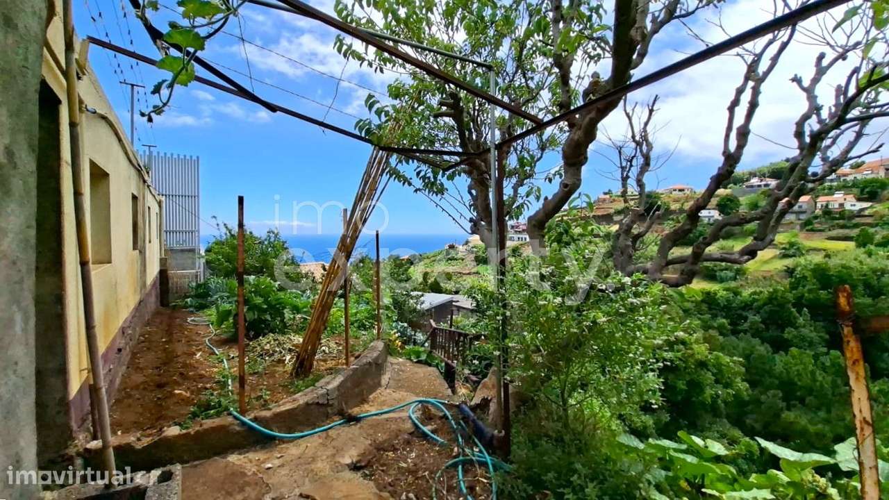 Moradia com Elevado Potencial de Investimento nos Canhas, Ponta do Sol-34