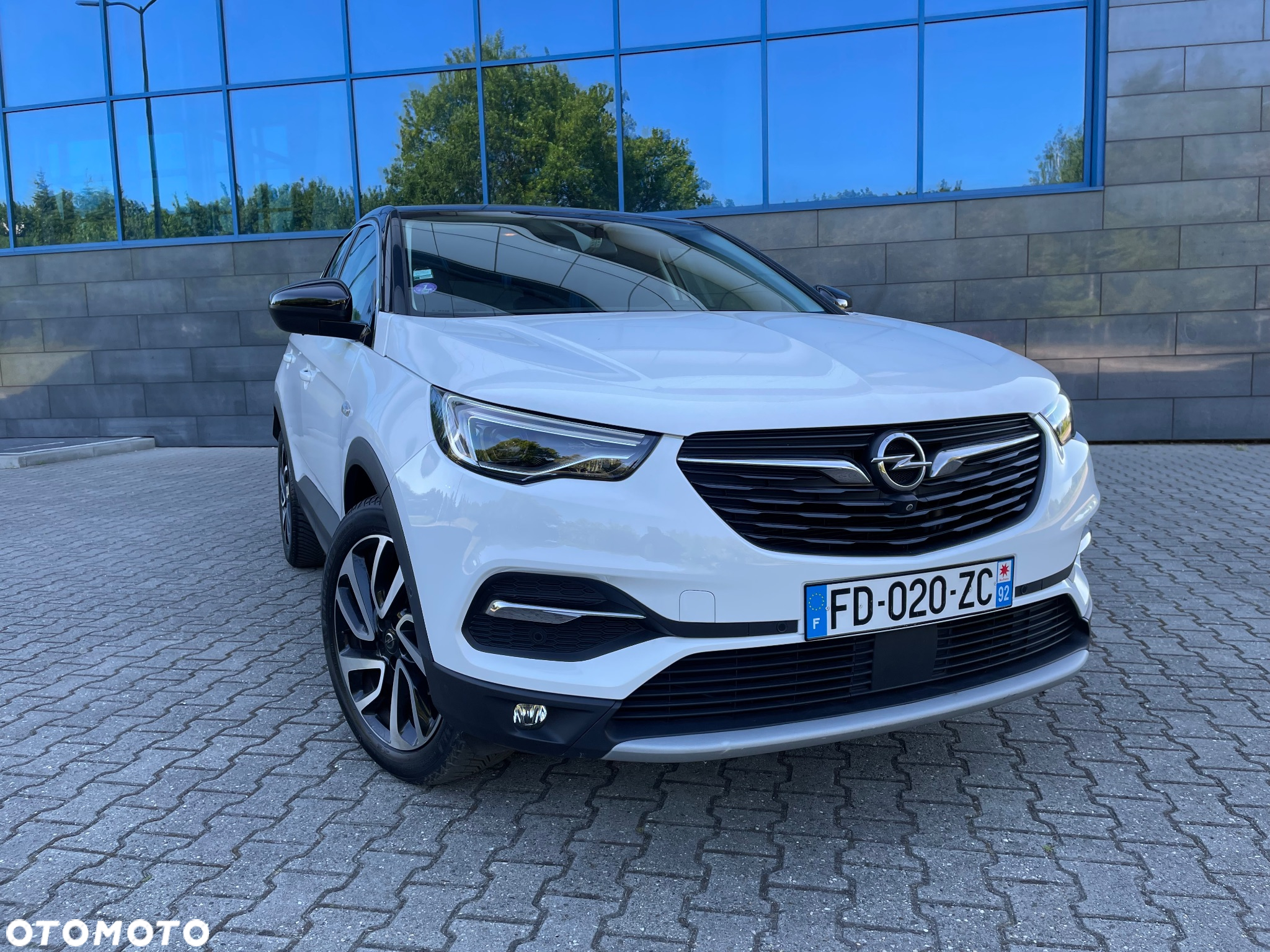 Opel Grandland X 1.2 Start/Stop Automatik Ultimate - 2