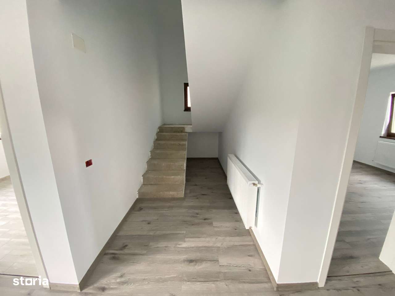 Casa posibilitate 4 -5 camere Tomesti Iasi BECI, CANALIZARE - Imagine principală: 3/9