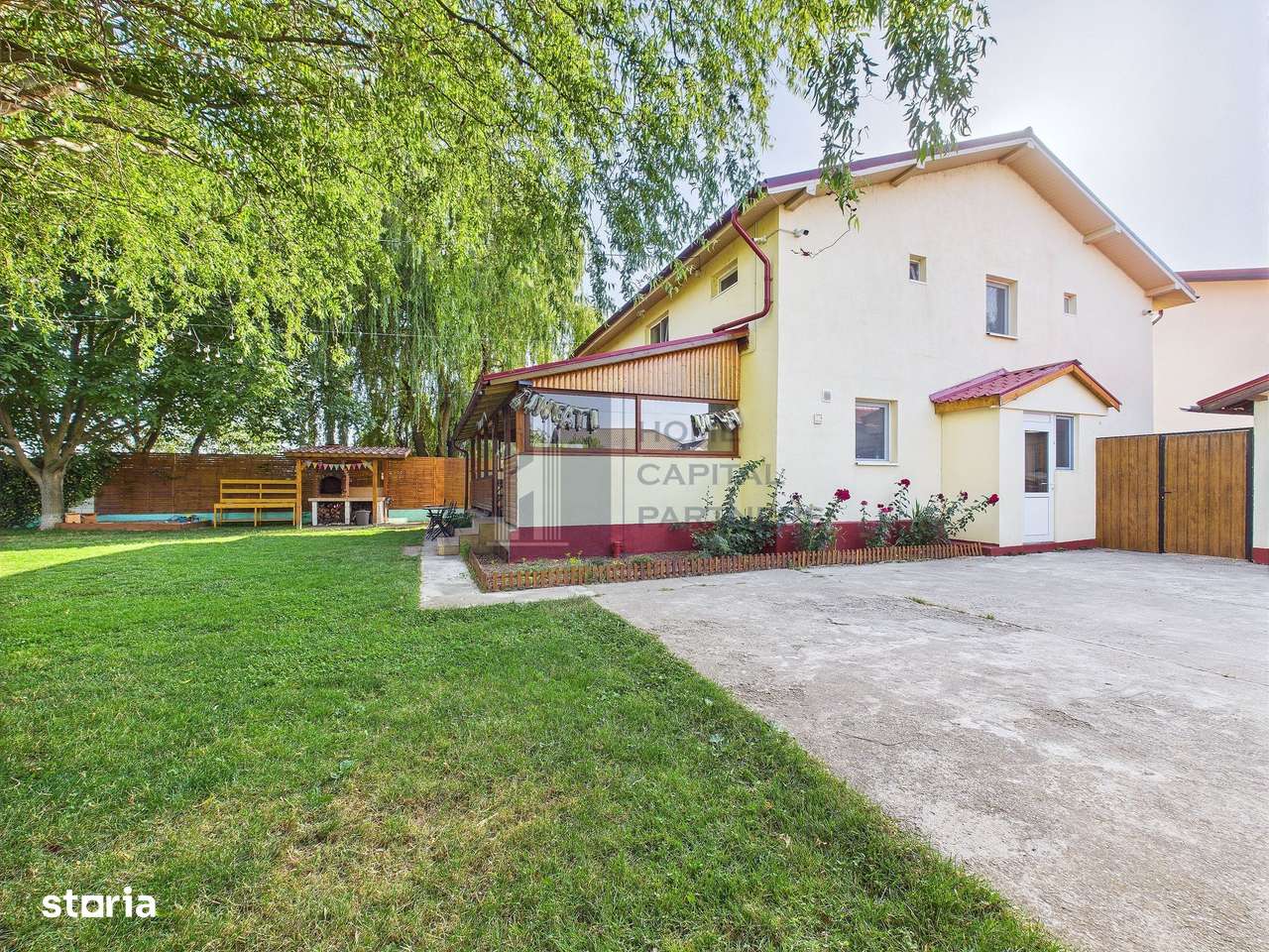 Spatiu de joaca pentru copii  / Domnesti  /  Curte 1.000 mp - Imagine principală: 2/19