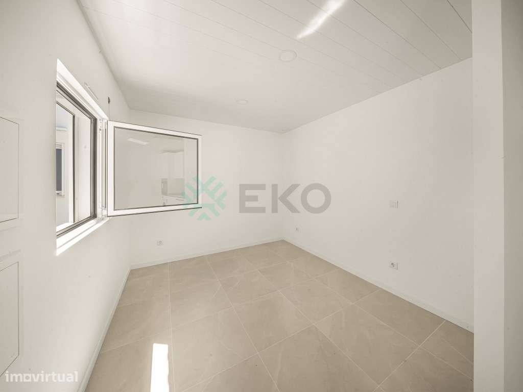 Apartamento T0 Moderno para Arrendamento em Alhos Vedros - Grande imagem: 4/9