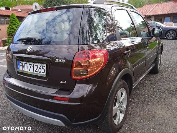 Suzuki SX4 1.6 Comfort 4WD - 16