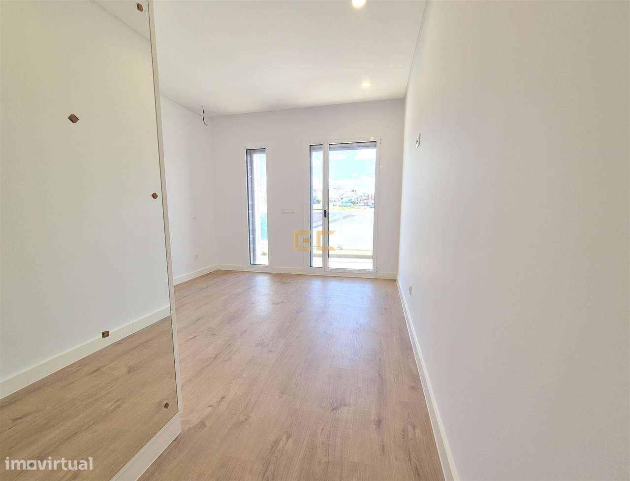 Apartamento T3 novo, com garagem, para venda na Figueira da Foz- Buarc-34