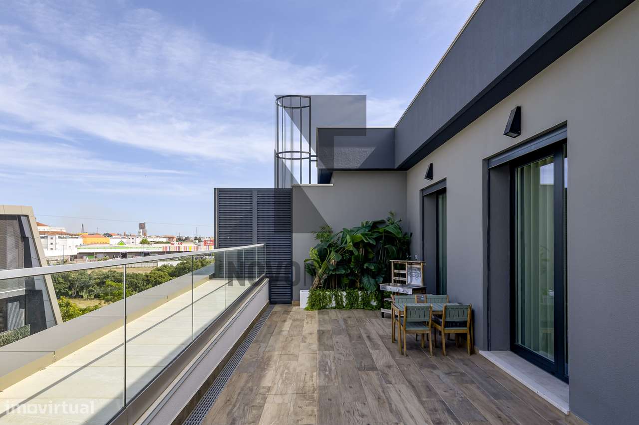 T4 Duplex de Luxo Mobilado, com 2 Terraços e Box para 2 Carros | Mo...-58