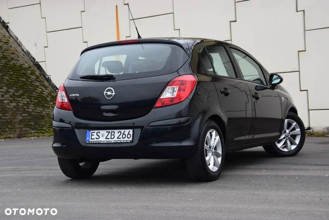 Opel Corsa 1.4 16V Active - 5
