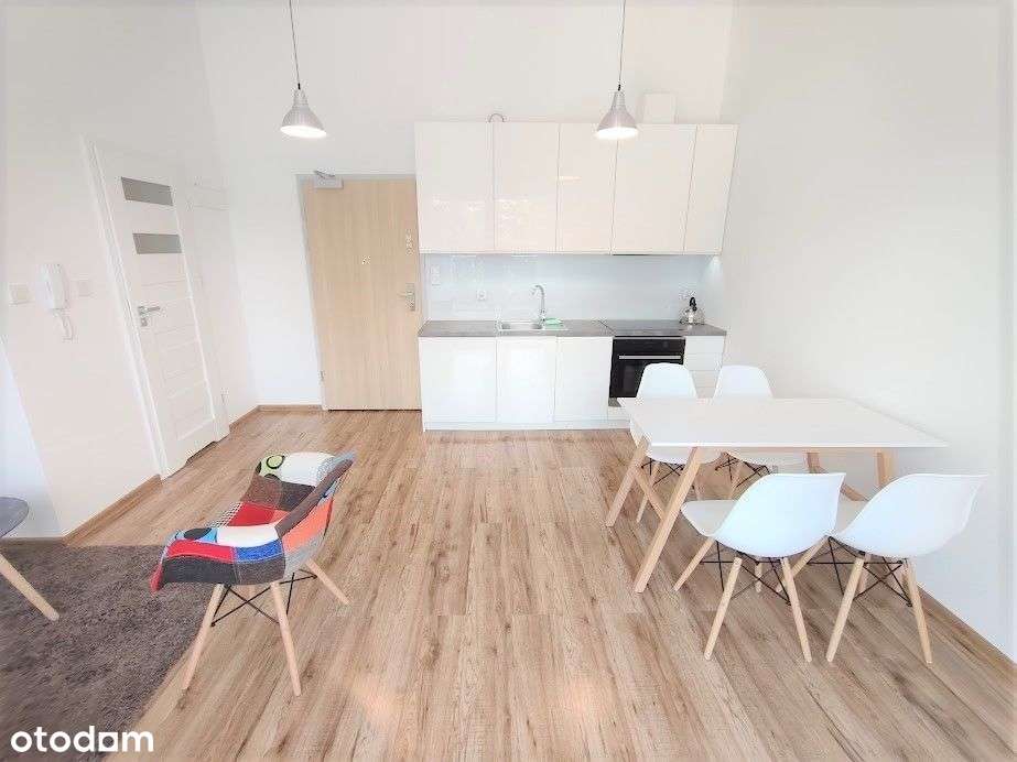 kawalerka w nowoczesnym apartamentowcu-1